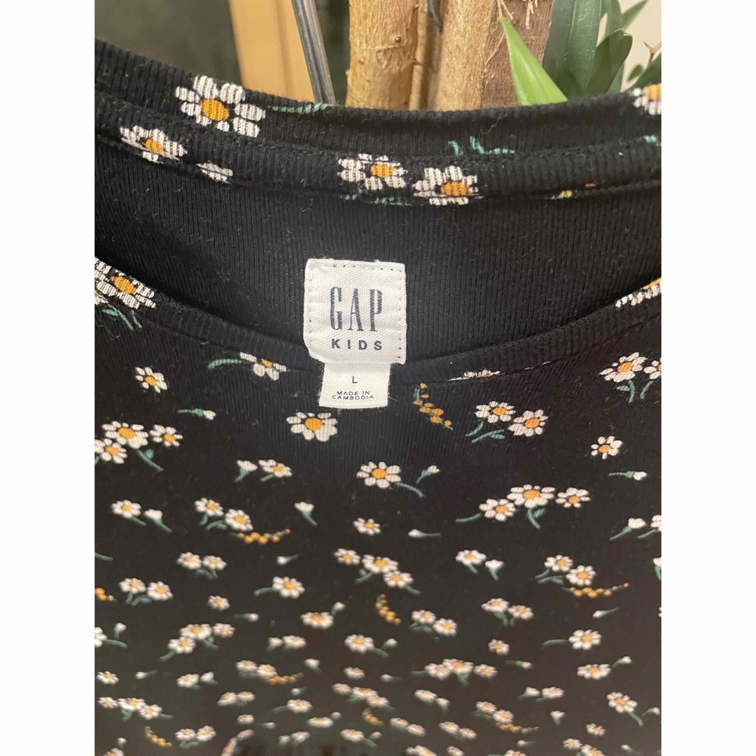 GAP Kids(ギャップキッズ)のGAP女児ワンピース140黒　 キッズ/ベビー/マタニティのキッズ服女の子用(90cm~)(ワンピース)の商品写真