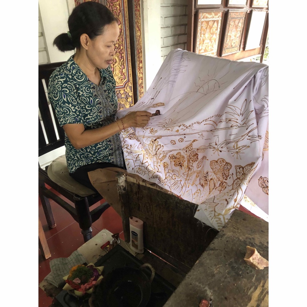 新品新品： バティックインドネシア　伝統染め　ろうけつ染め　一枚布