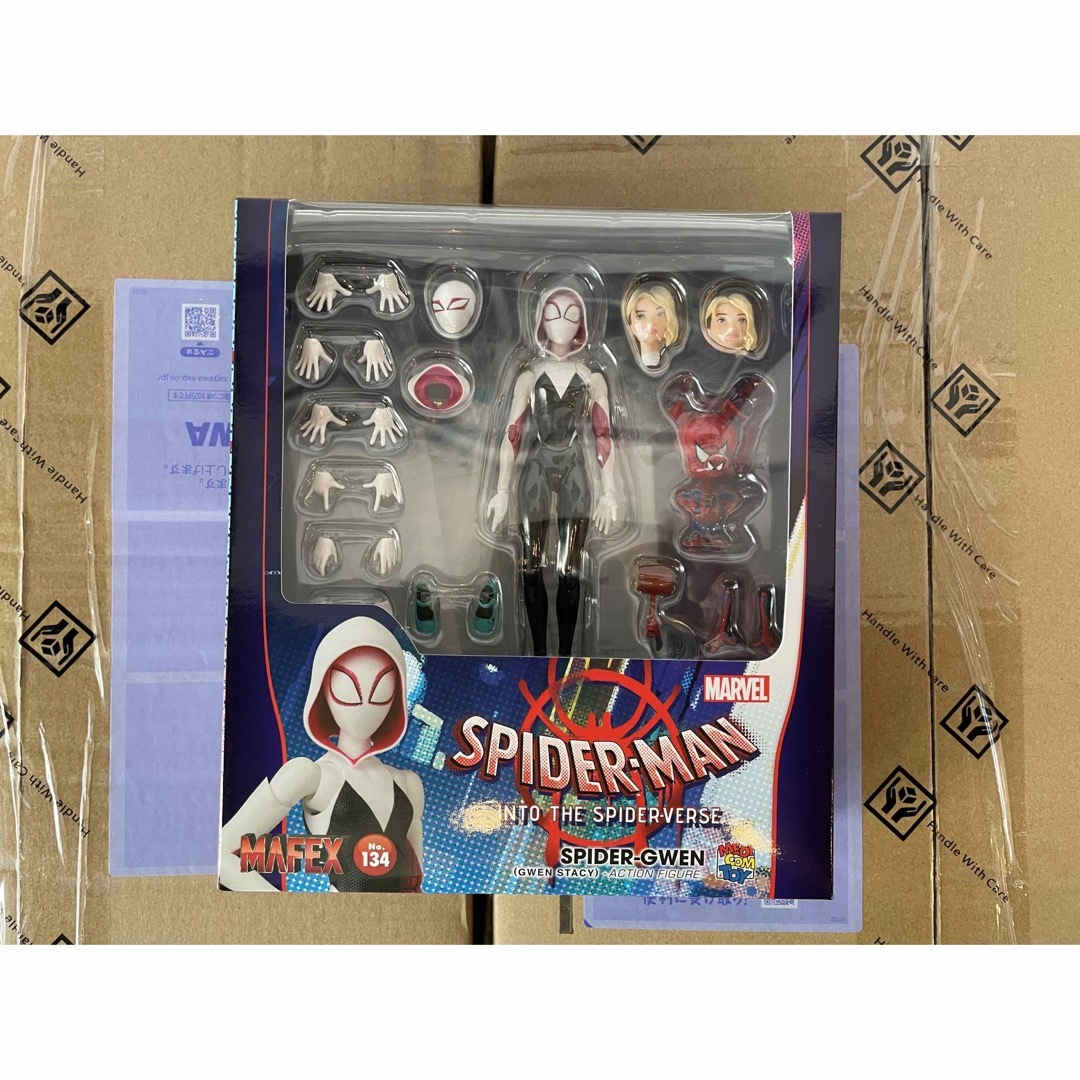 新品 MAFEX No.134 SPIDER-GWEN スパイダーグウェン