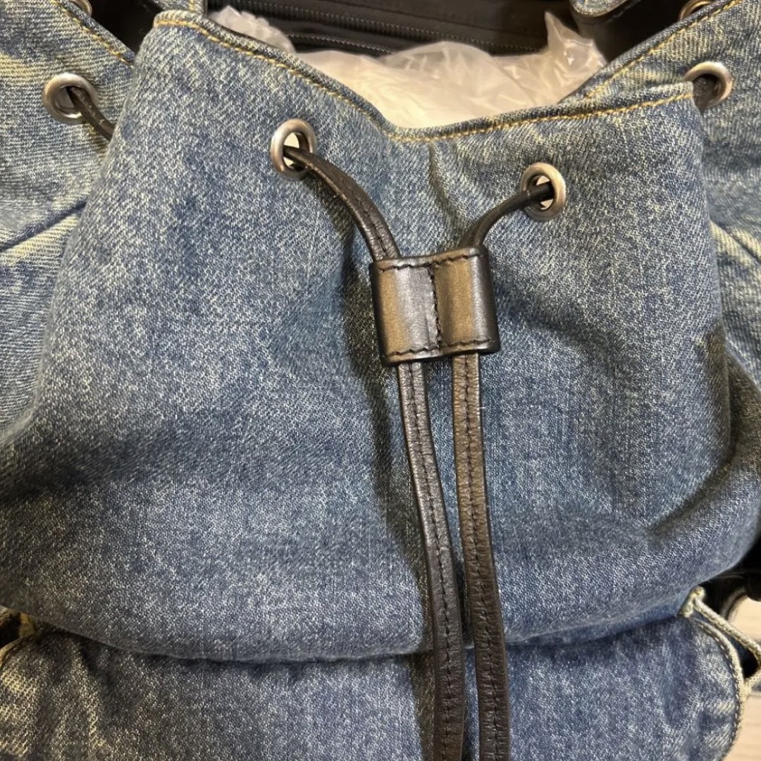 Saint Laurent(サンローラン)のサンローラン　リュック　デニム　 メンズのバッグ(バッグパック/リュック)の商品写真