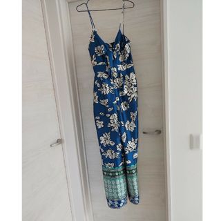 ザラ(ZARA)のZARA　花柄　オールインワン　S(オールインワン)