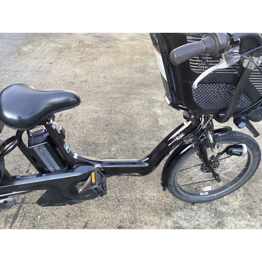 ヤマハ(ヤマハ)のヤマハ新機種電動アシスト自転車pas kiss20インチブラウンアルミボディー スポーツ/アウトドアの自転車(自転車本体)の商品写真