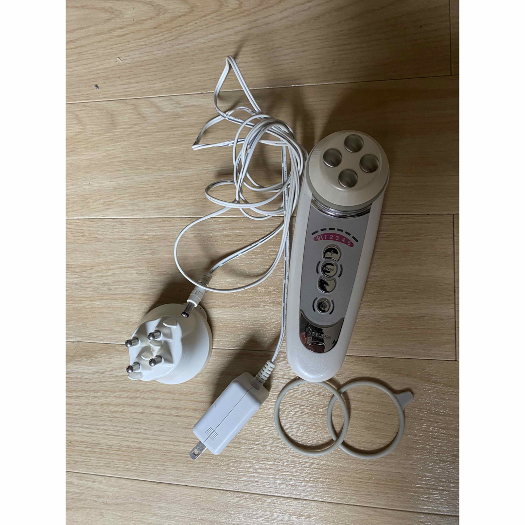 BELEGA - セルキュア4tプラス 美顔器の通販 by Nananomoe|ベレガなら