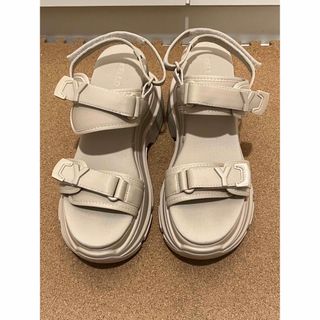 イエロー(yellaw)のCREMA SINGLE SNEAKER SANDALS イエロー サンダル(サンダル)