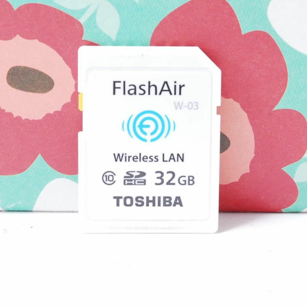 東芝 - ❤️Wi-FiSD❤️TOSHIBA FlashAir 32GB❤W-03❤の通販 by ... ❤️TOSHIBA Flash Air 32GB❤️