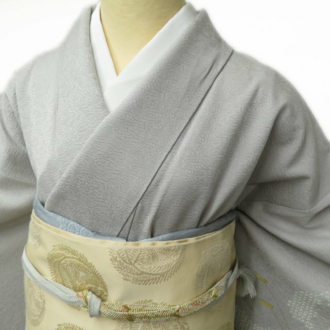 特選 付下げ 付け下げ 訪問着 中古 紋付 渡辺雪三郎 百合の図 特選 付下げ 付け下げ 訪問着 中古 紋付 渡辺雪三郎 百合の図