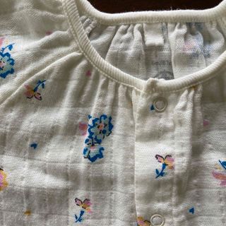 プチバトー(PETIT BATEAU)のプチバトーベビー　コットン100% 未使用(ロンパース)