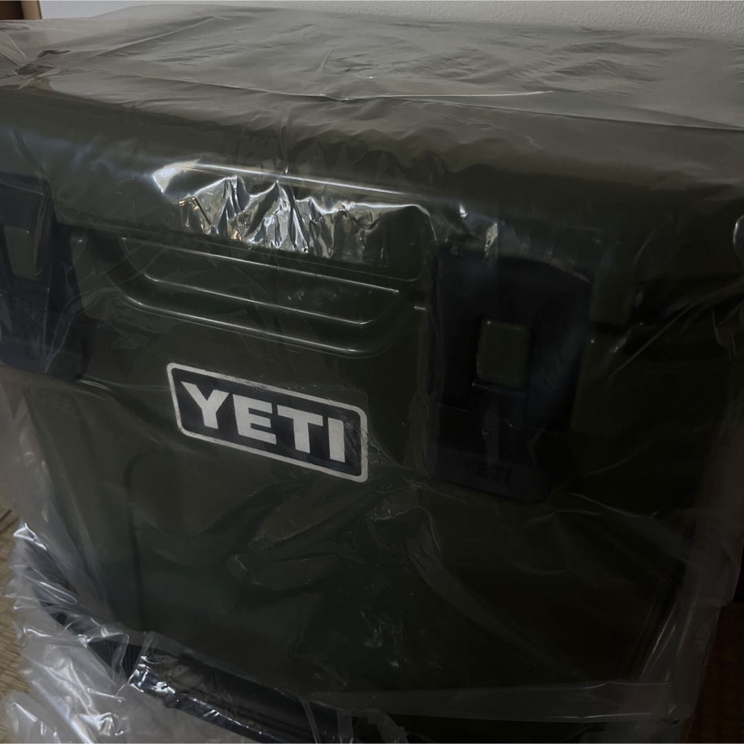 YETI(イエティ)の限定カラーYETI Roadie 24 イエティ ローディー　ハイランズオリーブ スポーツ/アウトドアのアウトドア(その他)の商品写真