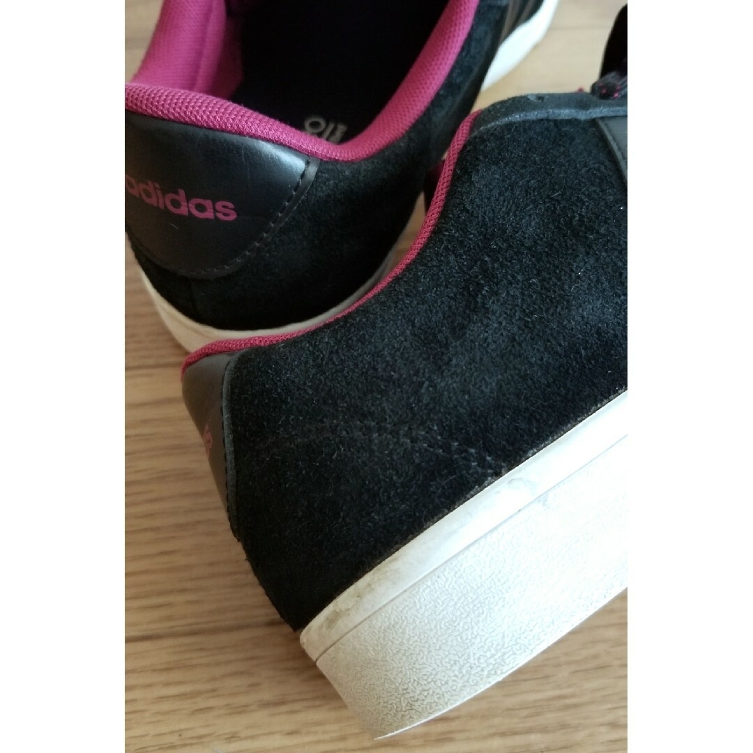 adidas(アディダス)の美品★低反発 アディダス スニーカー ブラック 23.5 ～ 24 レディースの靴/シューズ(スニーカー)の商品写真