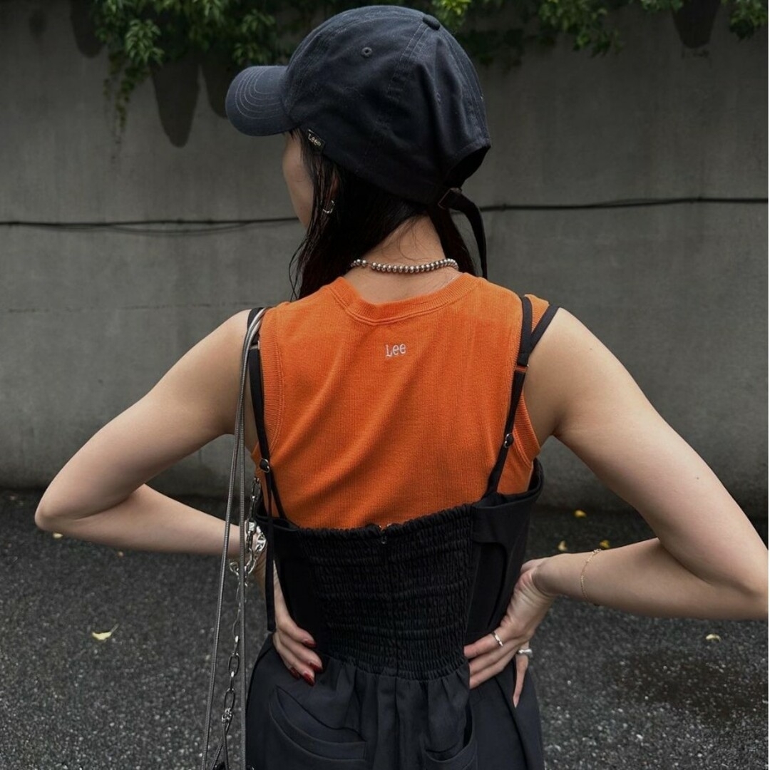 Ameri VINTAGE(アメリヴィンテージ)の【新品】AMERI×LEE CREW NECK TANK TOP　オレンジ レディースのトップス(タンクトップ)の商品写真