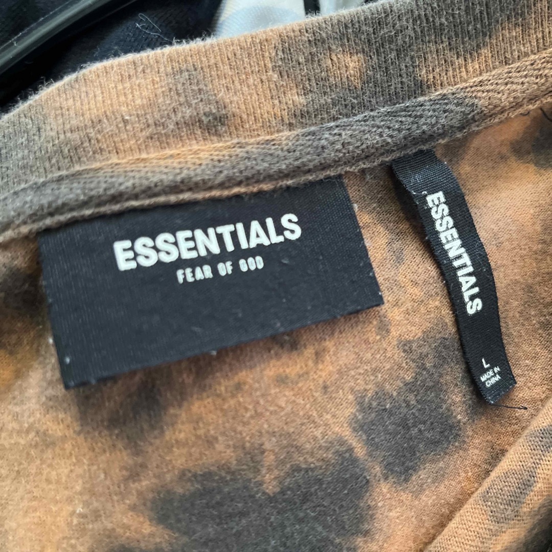 FEAR OF GOD(フィアオブゴッド)のESSENTIALS タイダイT メンズのトップス(Tシャツ/カットソー(半袖/袖なし))の商品写真