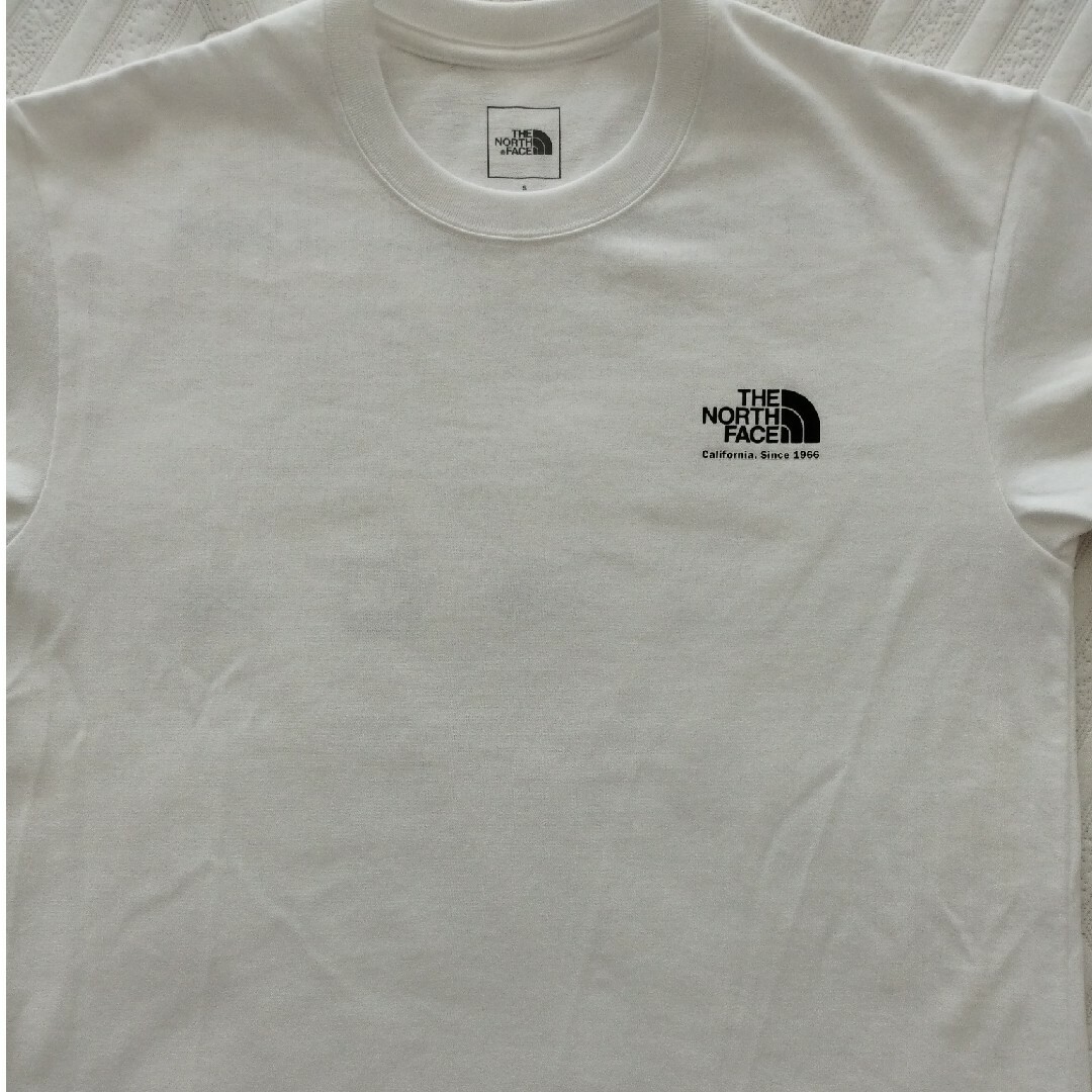 THE NORTH FACE(ザノースフェイス)の【新品未使用】THE NORTH FACE ヒストリカルロゴTシャツ メンズのトップス(Tシャツ/カットソー(半袖/袖なし))の商品写真