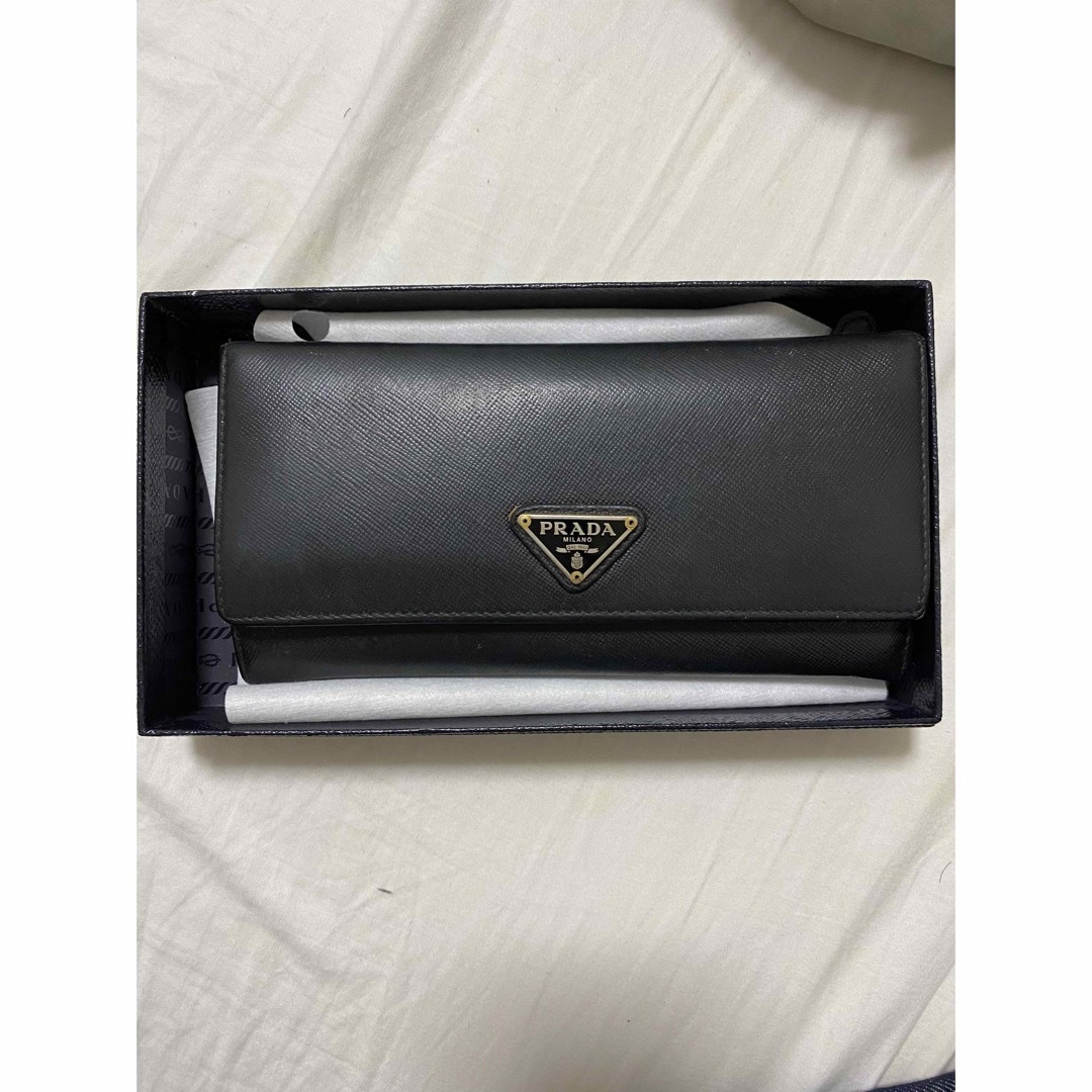 PRADA 長財布