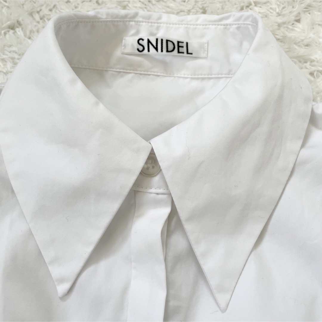 SNIDEL(スナイデル)の【美品】スナイデル　ビッグカラーシャツブラウス レディースのトップス(シャツ/ブラウス(半袖/袖なし))の商品写真