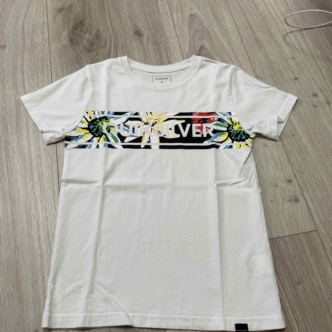 QUIKSILVER(クイックシルバー)のGAP クイックシルバー　Tシャツ キッズ/ベビー/マタニティのキッズ服男の子用(90cm~)(Tシャツ/カットソー)の商品写真