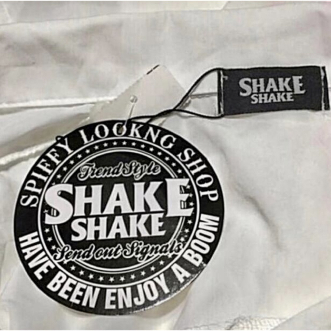 SHAKE SHAKE(シェイクシェイク)の新品 タグ付き❤️SHAKE SHAKE ロングフレアシャツ レディースのトップス(シャツ/ブラウス(半袖/袖なし))の商品写真