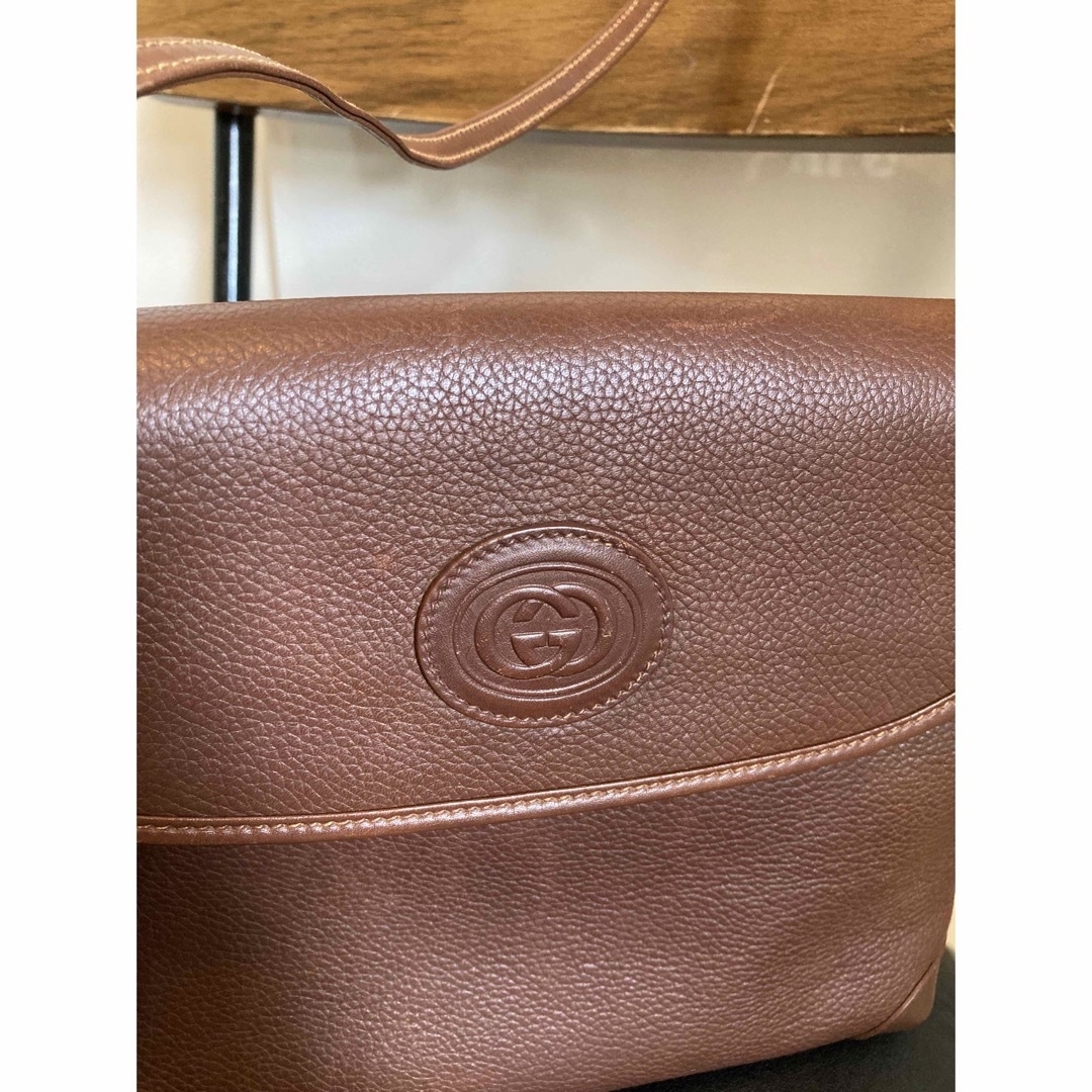 Gucci(グッチ)のオールドグッチ　ショルダーバック　ブラウン レディースのバッグ(ショルダーバッグ)の商品写真