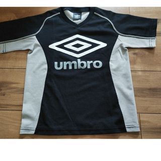 アンブロ(UMBRO)のumbro　Tシャツ　130サイズ(Tシャツ/カットソー)