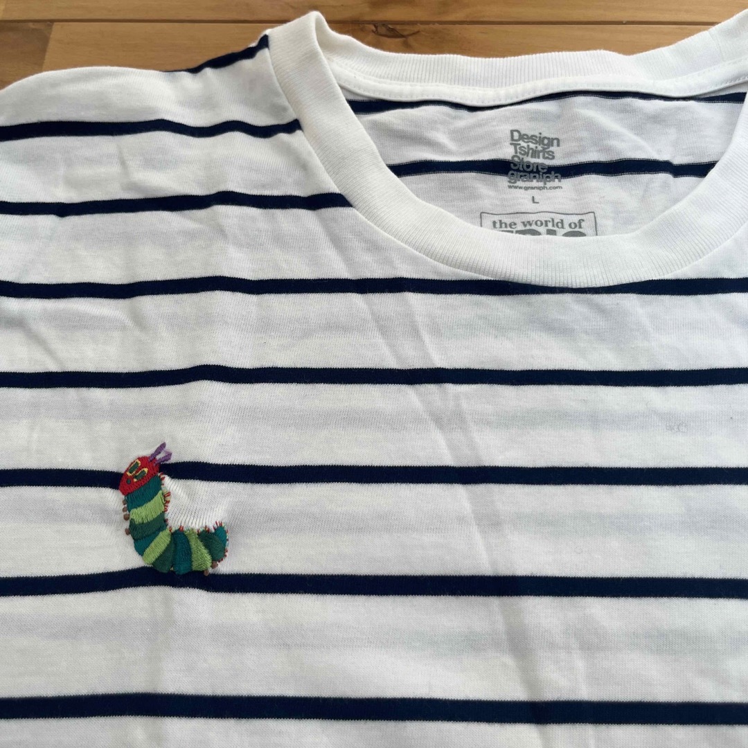 Design Tshirts Store graniph(グラニフ)のgraniph グラニフ　はらぺこあおむし　メンズ　Tシャツ メンズのトップス(Tシャツ/カットソー(半袖/袖なし))の商品写真