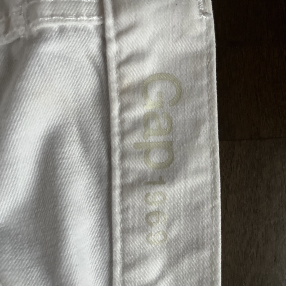 GAP(ギャップ)のギャップ　白スキニージーンズ メンズのパンツ(デニム/ジーンズ)の商品写真