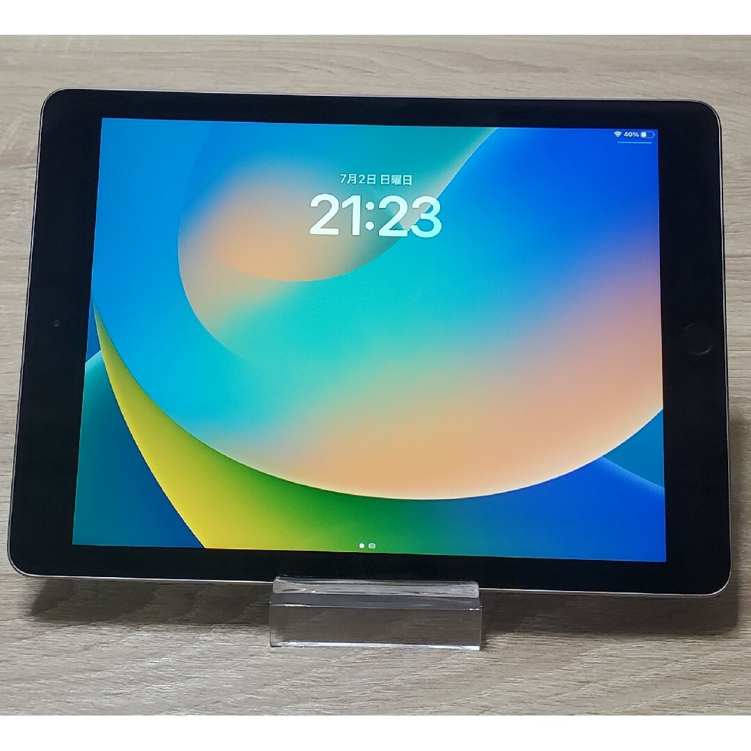 iPad　第六世代32GB スマホ/家電/カメラのPC/タブレット(タブレット)の商品写真