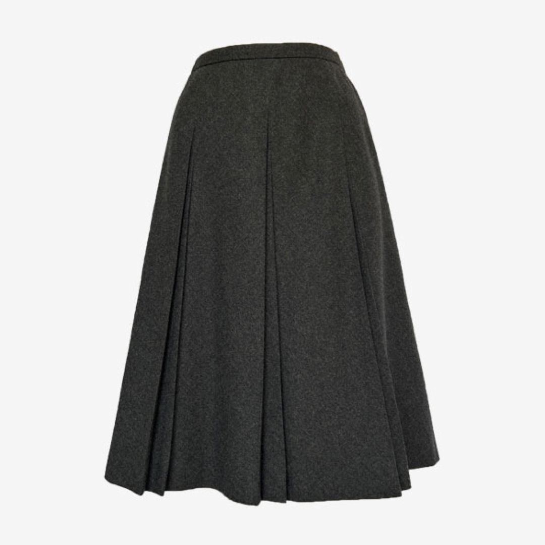 jun ashida(ジュンアシダ)のjun ashida プリーツ カシミヤブレンド 膝丈 スカート グレー レディースのスカート(ひざ丈スカート)の商品写真