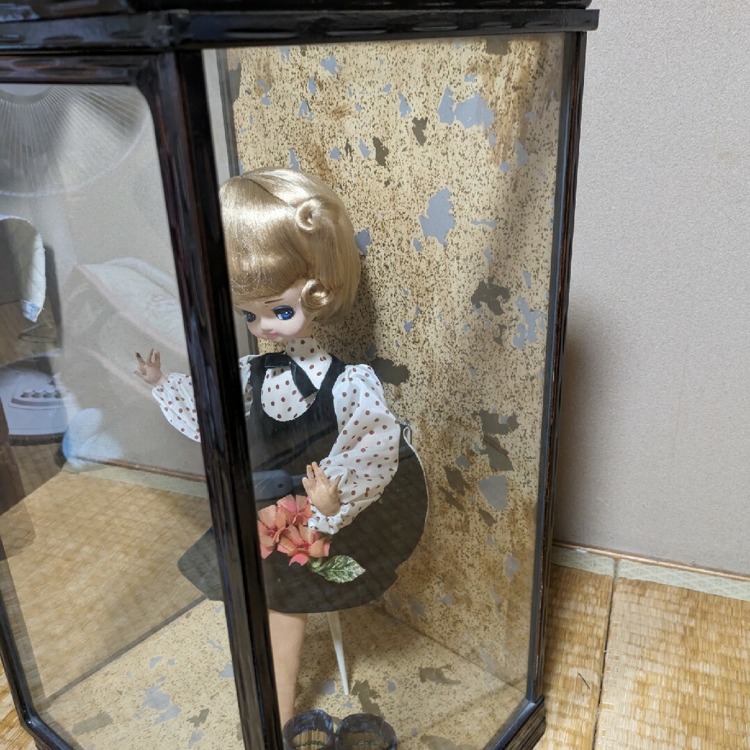 作品 大幅値下げリカちゃん人形風フランス人形ケース付