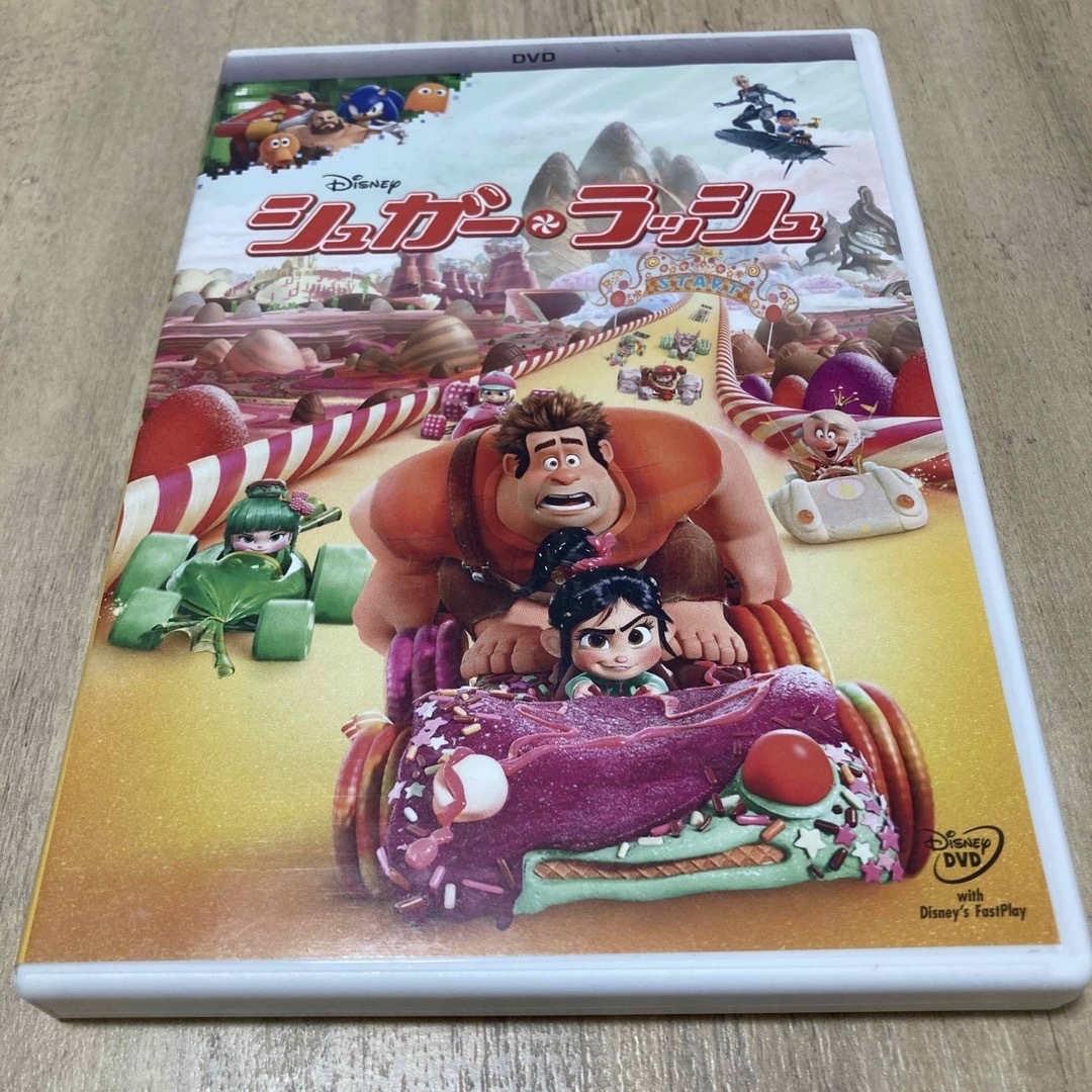 Disney(ディズニー)のシュガー・ラッシュ　DVD DVD エンタメ/ホビーのDVD/ブルーレイ(アニメ)の商品写真