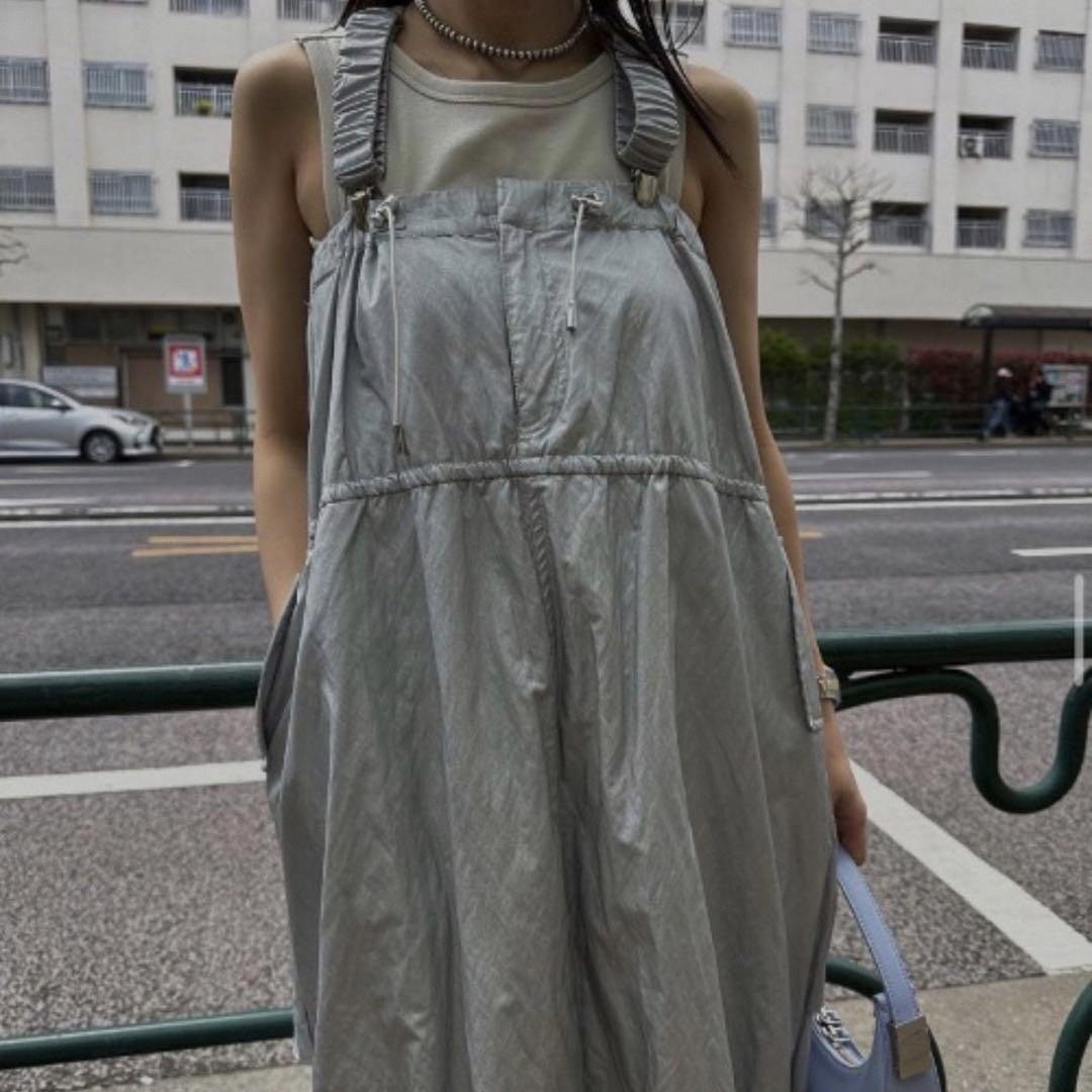 Ameri VINTAGE(アメリヴィンテージ)のAmeri  MANY WAY SUSPENDER SKIRT レディースのワンピース(ロングワンピース/マキシワンピース)の商品写真