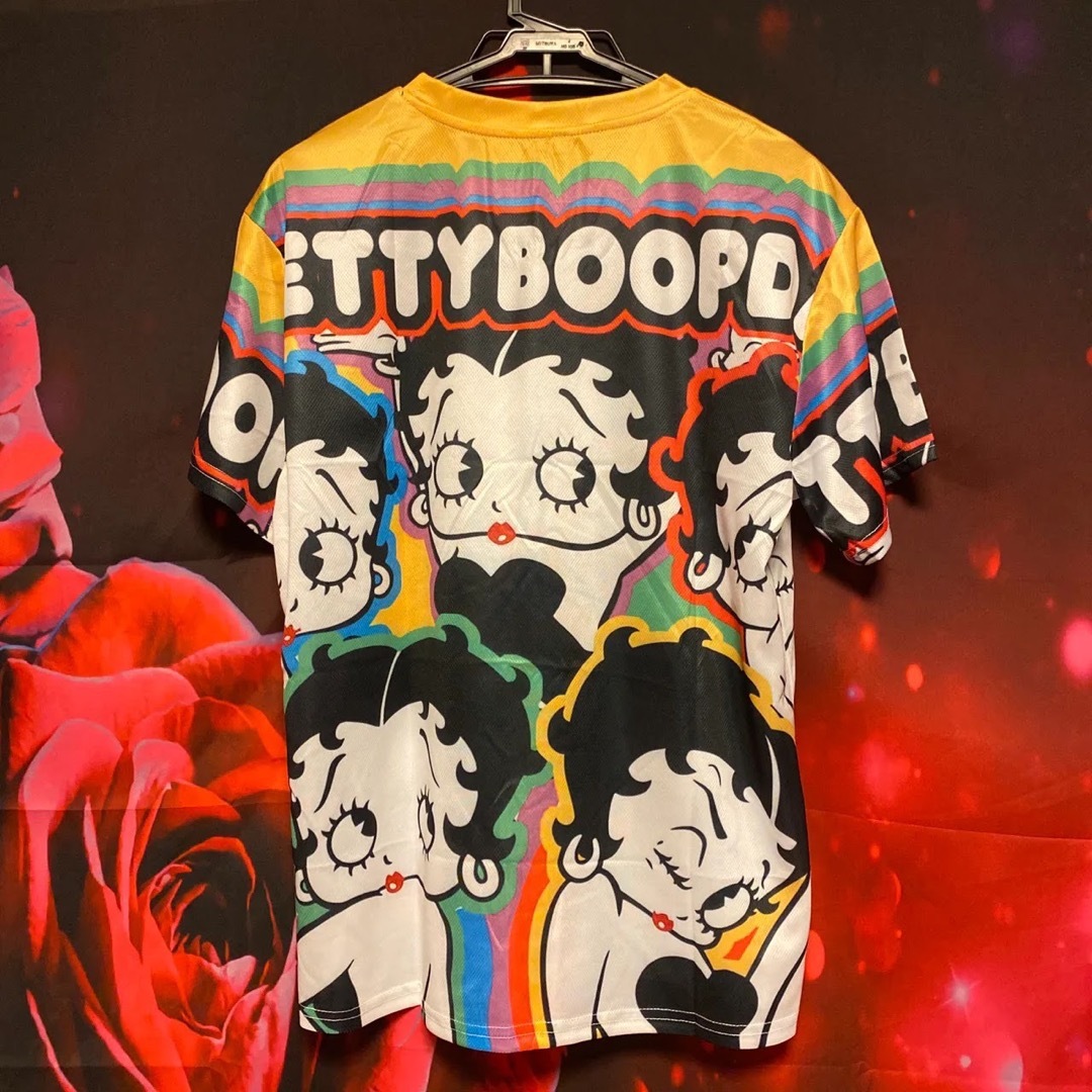 Betty Boop(ベティブープ)のベティちゃん　今季新作　海外製レアTシャツ　4L 1点限定 メンズのトップス(Tシャツ/カットソー(半袖/袖なし))の商品写真