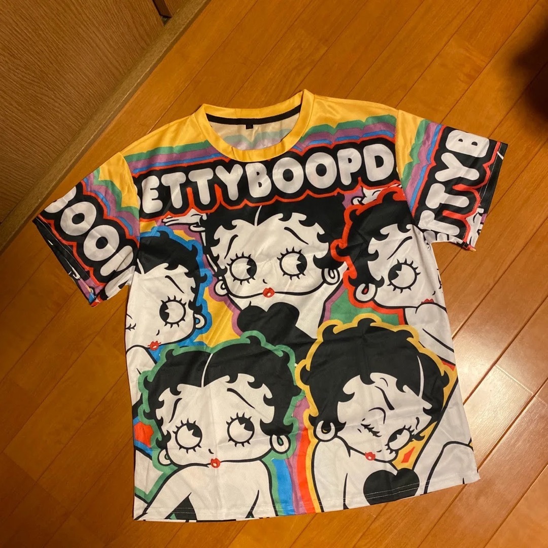 Betty Boop(ベティブープ)のベティちゃん　今季新作　海外製レアTシャツ　4L 1点限定 メンズのトップス(Tシャツ/カットソー(半袖/袖なし))の商品写真