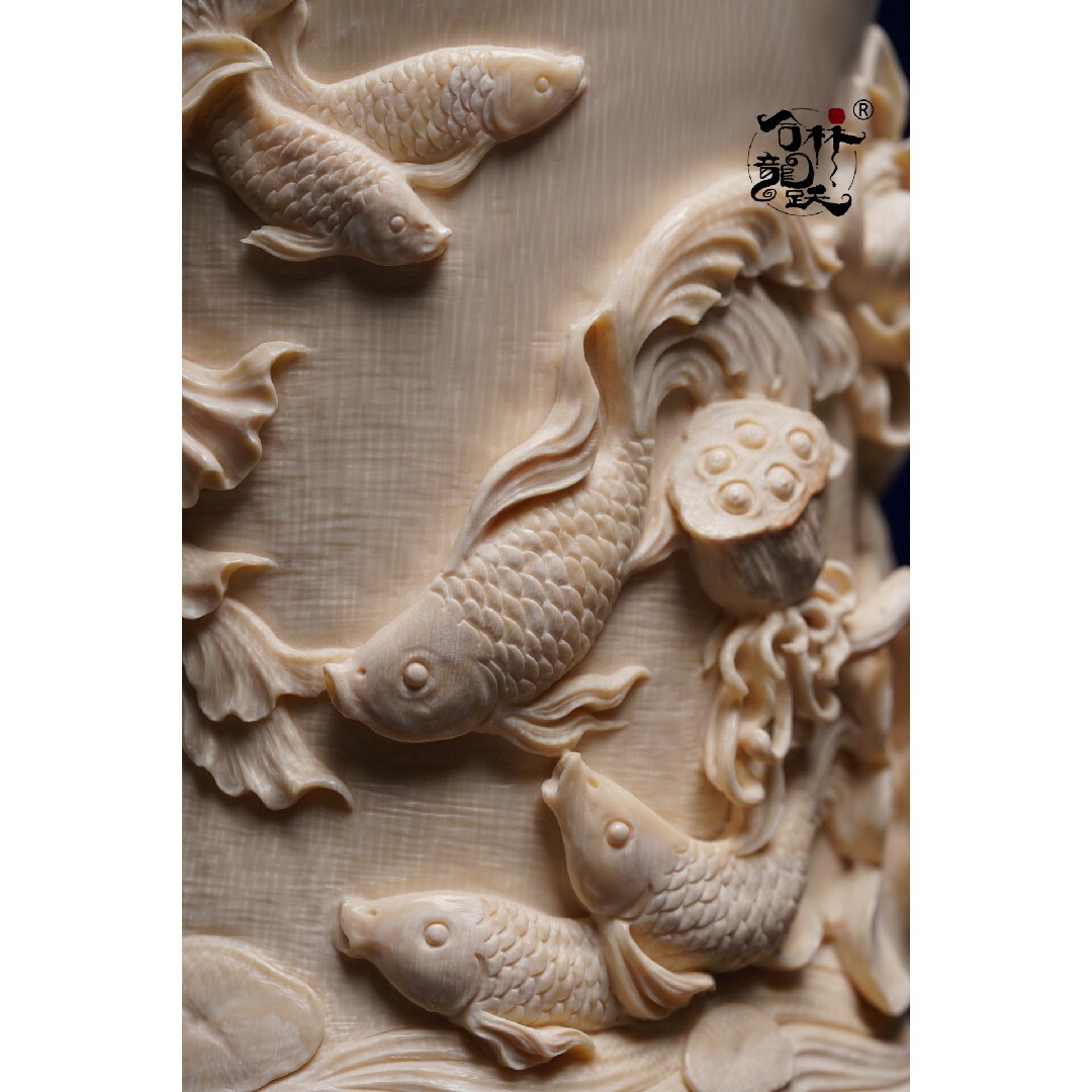 天然　モンマスの牙　精巧彫刻　金玉満堂　筆筒 エンタメ/ホビーの美術品/アンティーク(彫刻/オブジェ)の商品写真