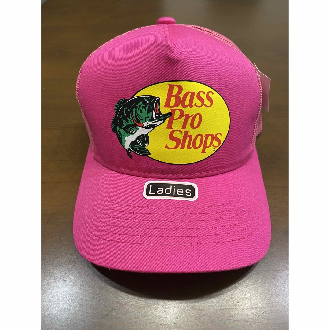 レア☆Bass Pro Shops バスプロショップ メッシュキャップ マゼンタ レディースの帽子(キャップ)の商品写真