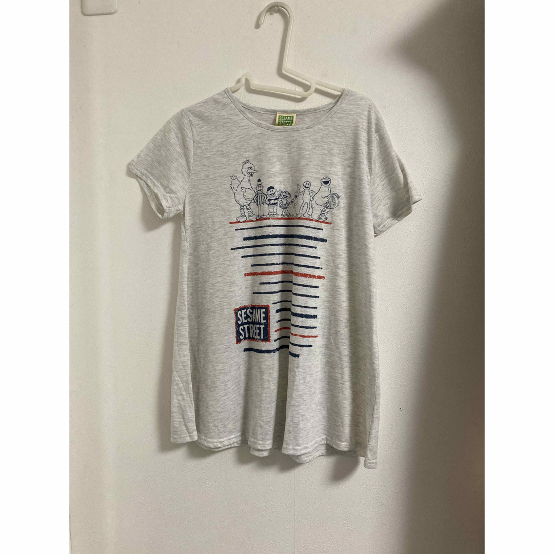 セサミストリート Tシャツ 半袖 レディースのトップス(Tシャツ(半袖/袖なし))の商品写真