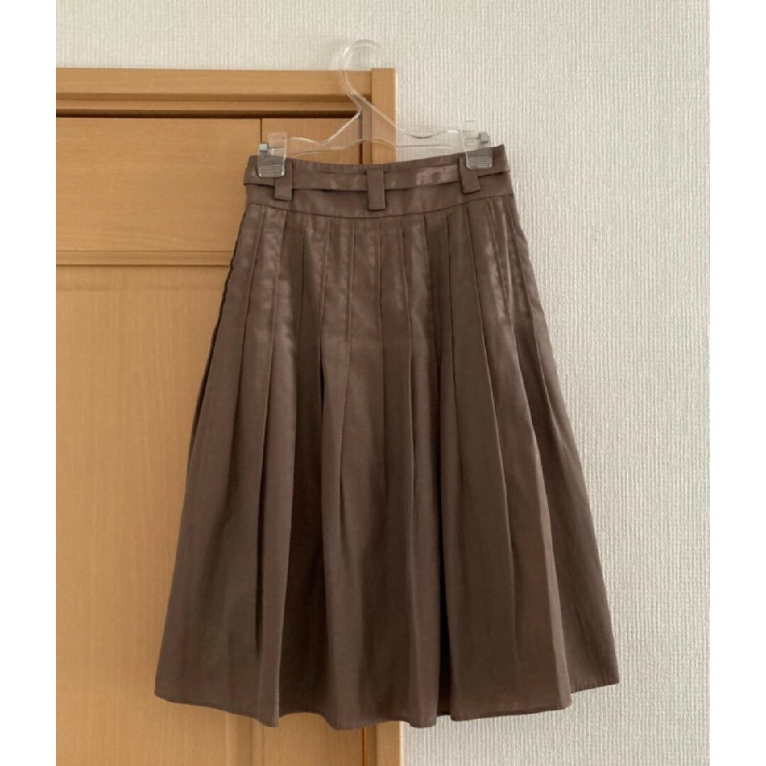 JUSGLITTY(ジャスグリッティー)のジャスグリッティー フレアスカート カーキ ブラウン レディースのスカート(ひざ丈スカート)の商品写真