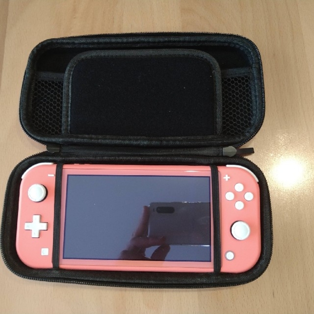 【傷なし】Nintendo Switch Lite　コーラル【カバー付き】