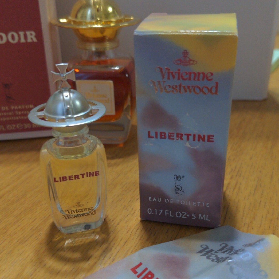 Vivienne Westwood 香水 BOUDOIR