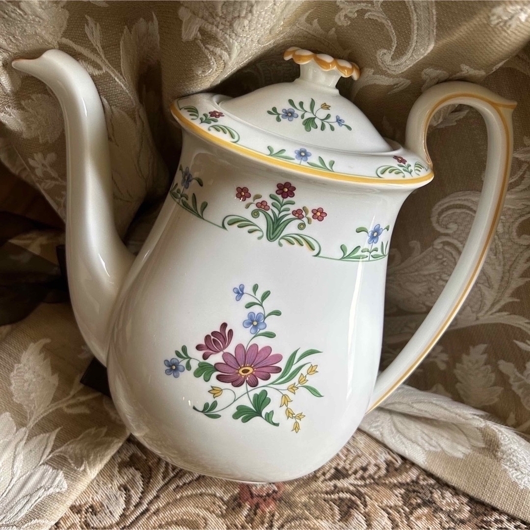 【希少品】英国  黒壺マーク WEDGWOOD  CHARLESTON