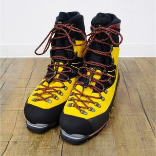 LA SPORTIVA 登山靴　トレッキングブーツ　赤