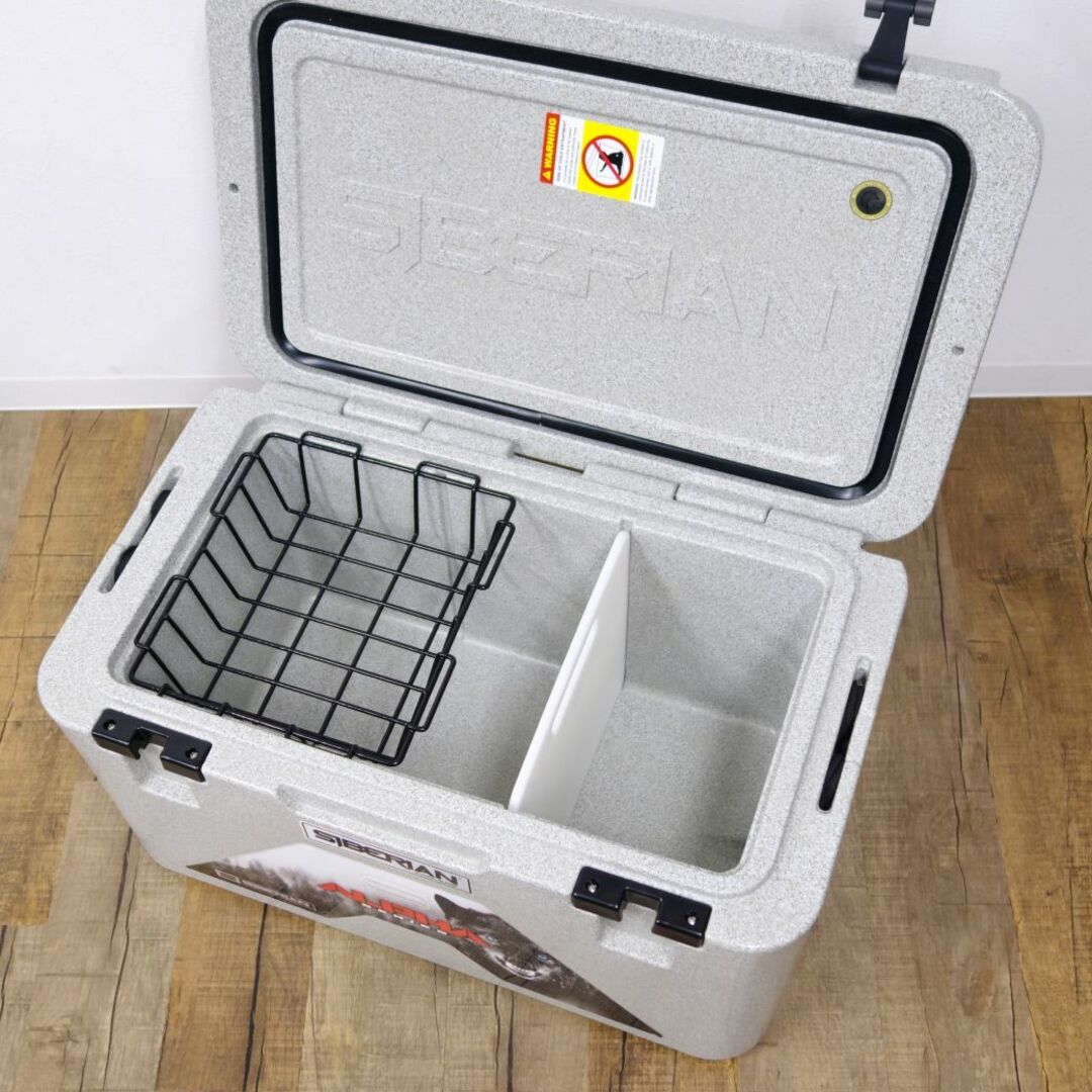 美品 シベリアンクーラー SIBERIAN COOLERS ALPHA SERIES アルファー シリーズ 61.5L クーラーボックス ハードクーラー