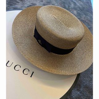 グッチ(Gucci)のGUCCI ストローハット　ゴールド　Bee 58cm(麦わら帽子/ストローハット)