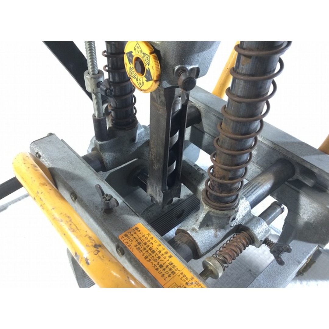 ☆中古品☆makita マキタ 100V 手動カクノミ 7303 手動角ノミ 手動角のみ 手動かくのみ 木材加工 大工道具 電動工具 73833