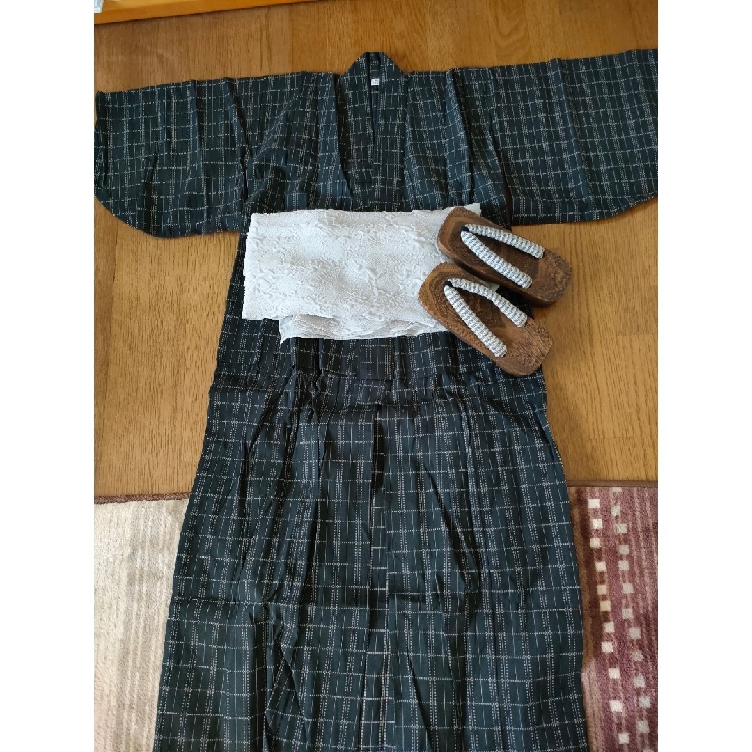 男児　130　浴衣　３点セット キッズ/ベビー/マタニティのキッズ服男の子用(90cm~)(甚平/浴衣)の商品写真