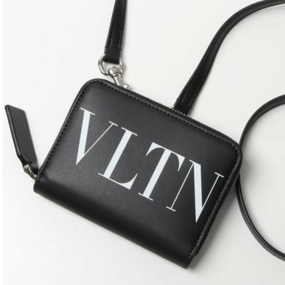 VALENTINO VALENTINO コインケースの通販 by くまもん's shop