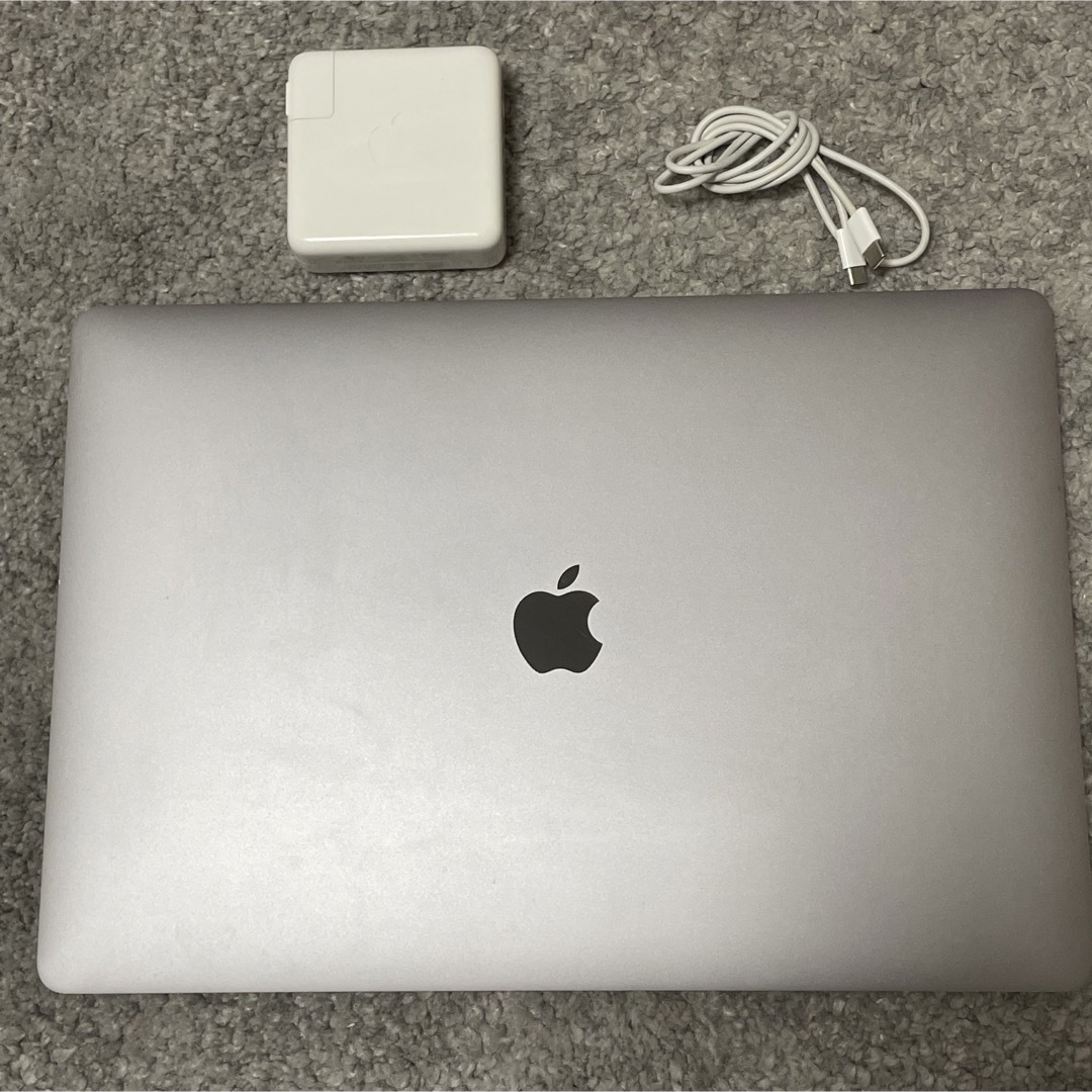 MacBook Pro 2019 16インチi7