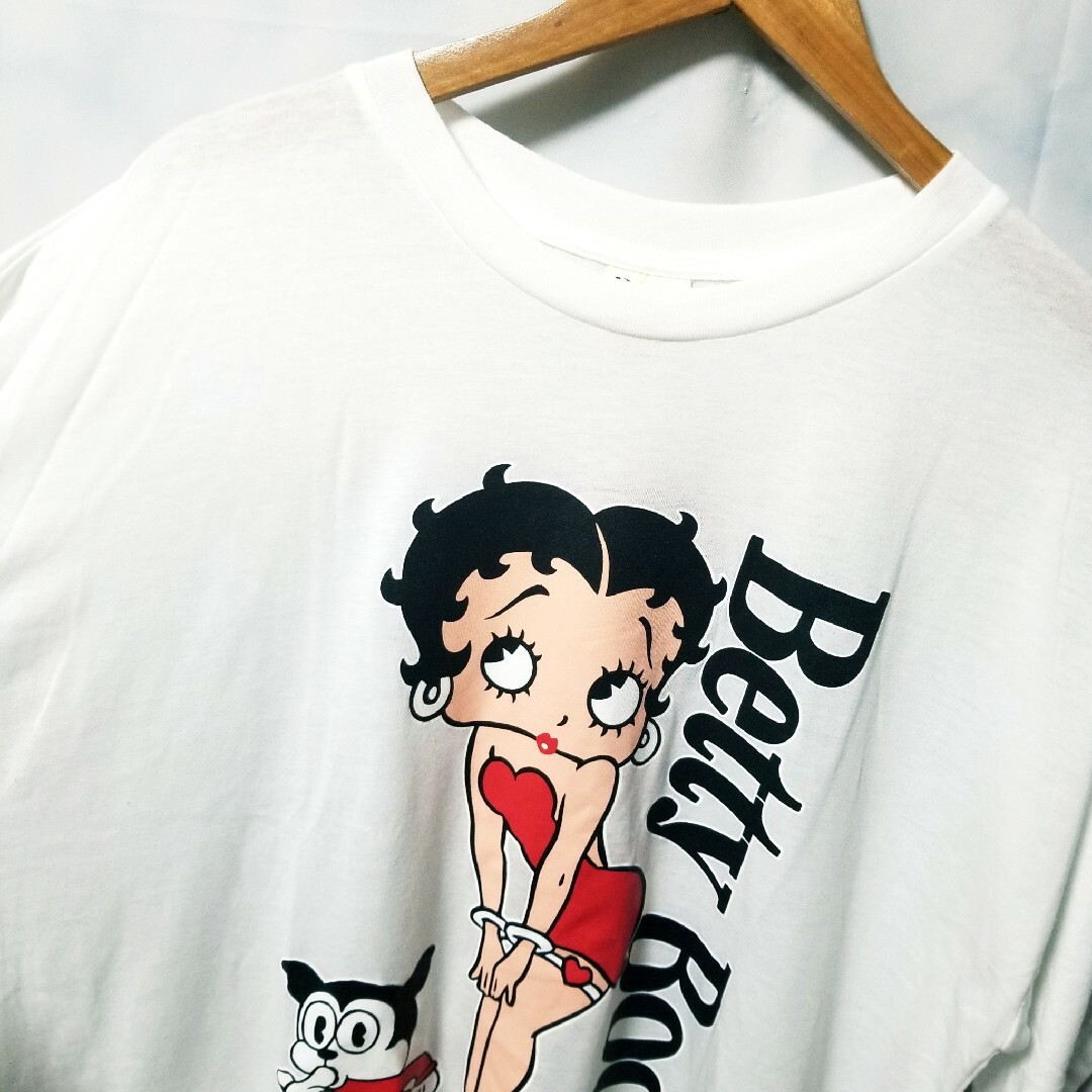 Betty Boop(ベティブープ)のベティーブープ ベティちゃん 服  新品　半袖 Tシャツ　ホワイト　フリー メンズのトップス(Tシャツ/カットソー(半袖/袖なし))の商品写真