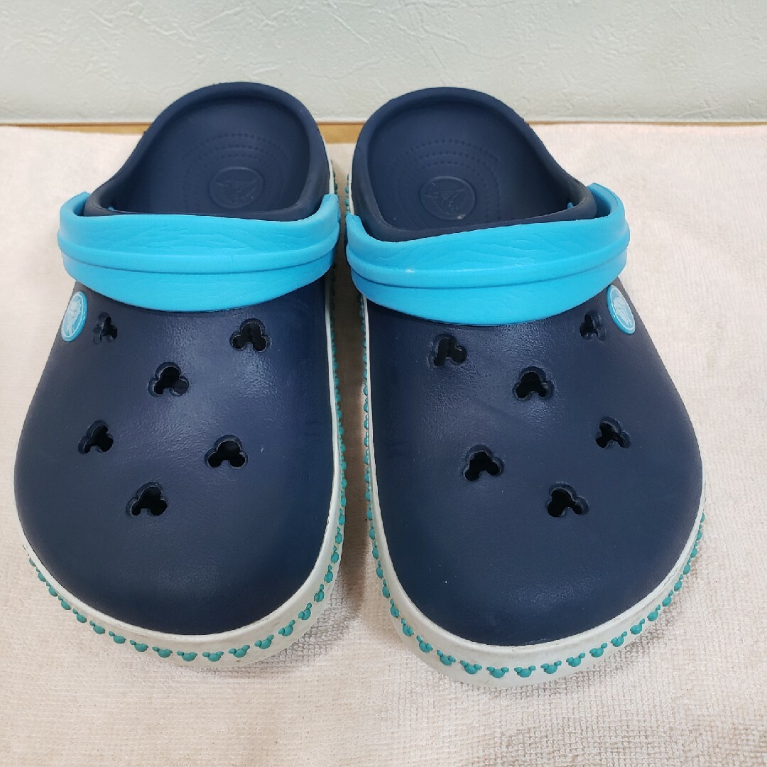 crocs(クロックス)のクロックス　ミッキーサンダル　２１cm キッズ/ベビー/マタニティのキッズ靴/シューズ(15cm~)(サンダル)の商品写真