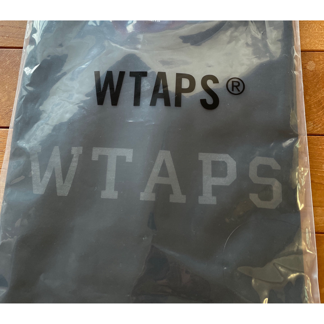 W)taps(ダブルタップス)のWTAPS COLLEGE Tシャツ　ブラック　Sサイズ　ダブルタップス メンズのトップス(Tシャツ/カットソー(半袖/袖なし))の商品写真