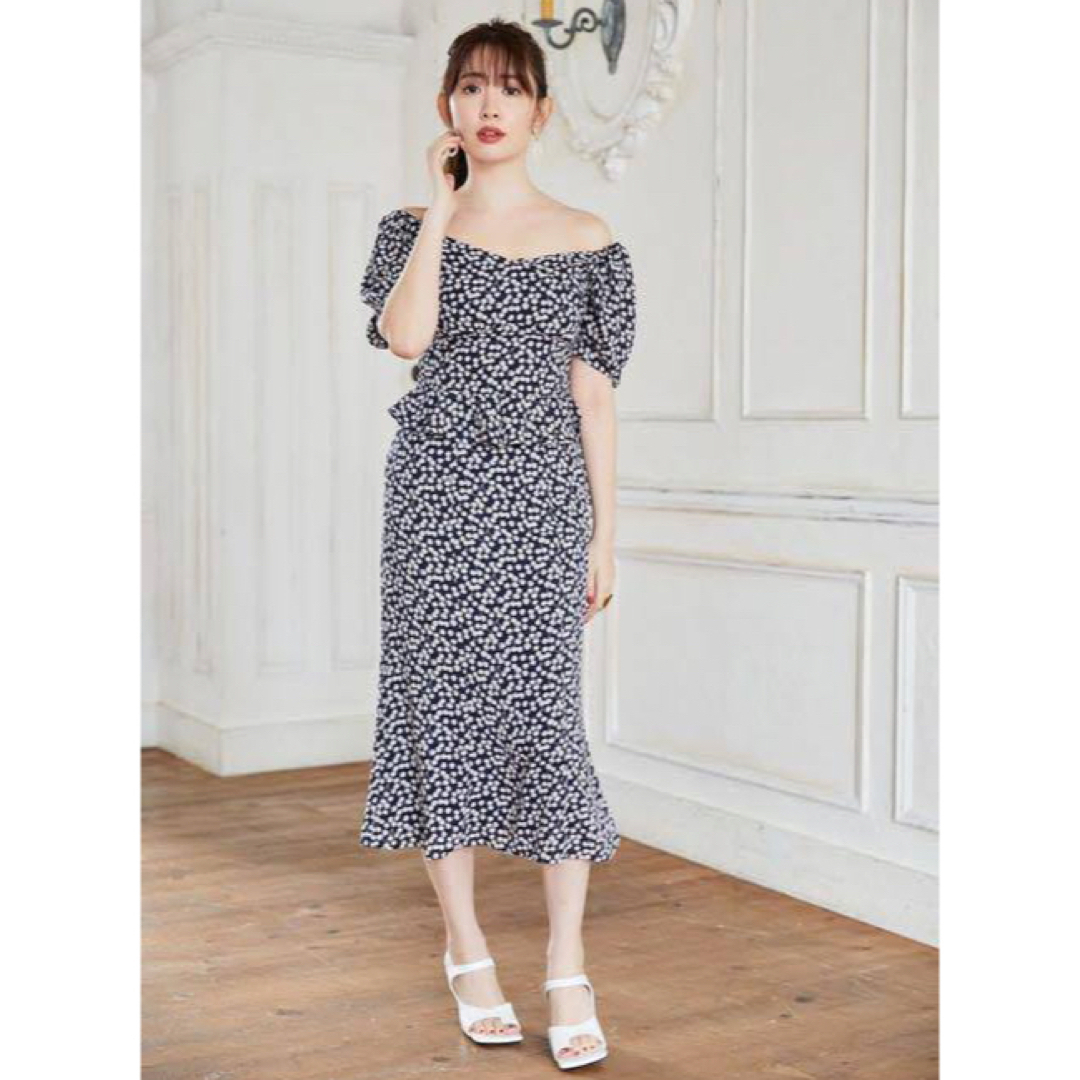 Her lip to - herlipto Cherry Pattern Two Piece nevy Sの通販 by 全 ...
