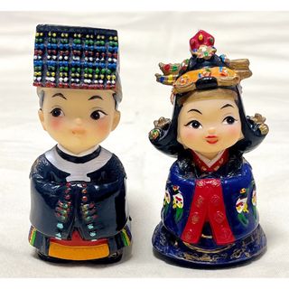 韓国民芸品 朝鮮王&王妃人形 韓国伝統民族衣服 置物 希少品 レトロ